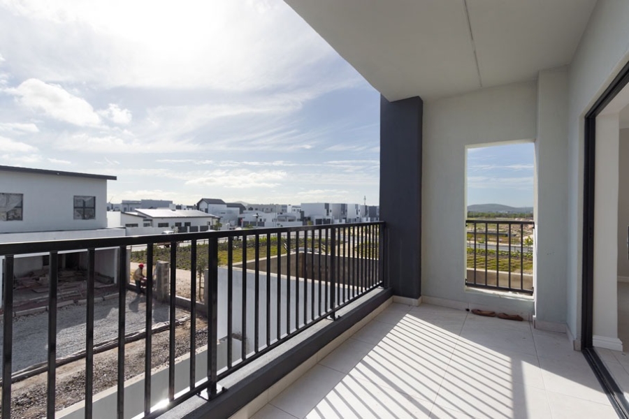 To Let 3 Bedroom Property for Rent in Sandown Western Cape